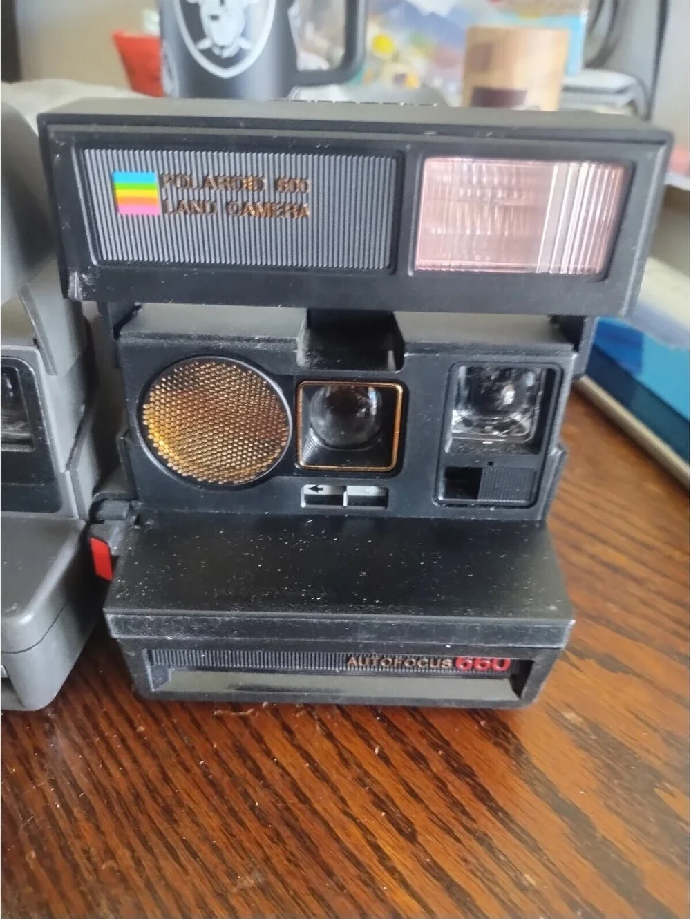 Polaroid 600 Land Camera Autofocus 660 Instant Film Black Made In USA